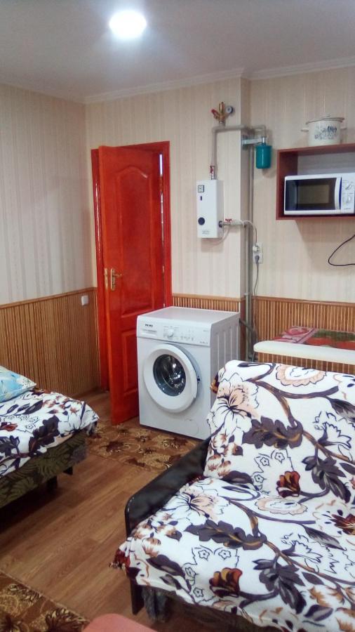 1-Я Слободская, 17А, Угол Проспекта Центрального, 3 Дивана, Wi-Fi, Отдельный Вход. 尼古拉耶夫 外观 照片